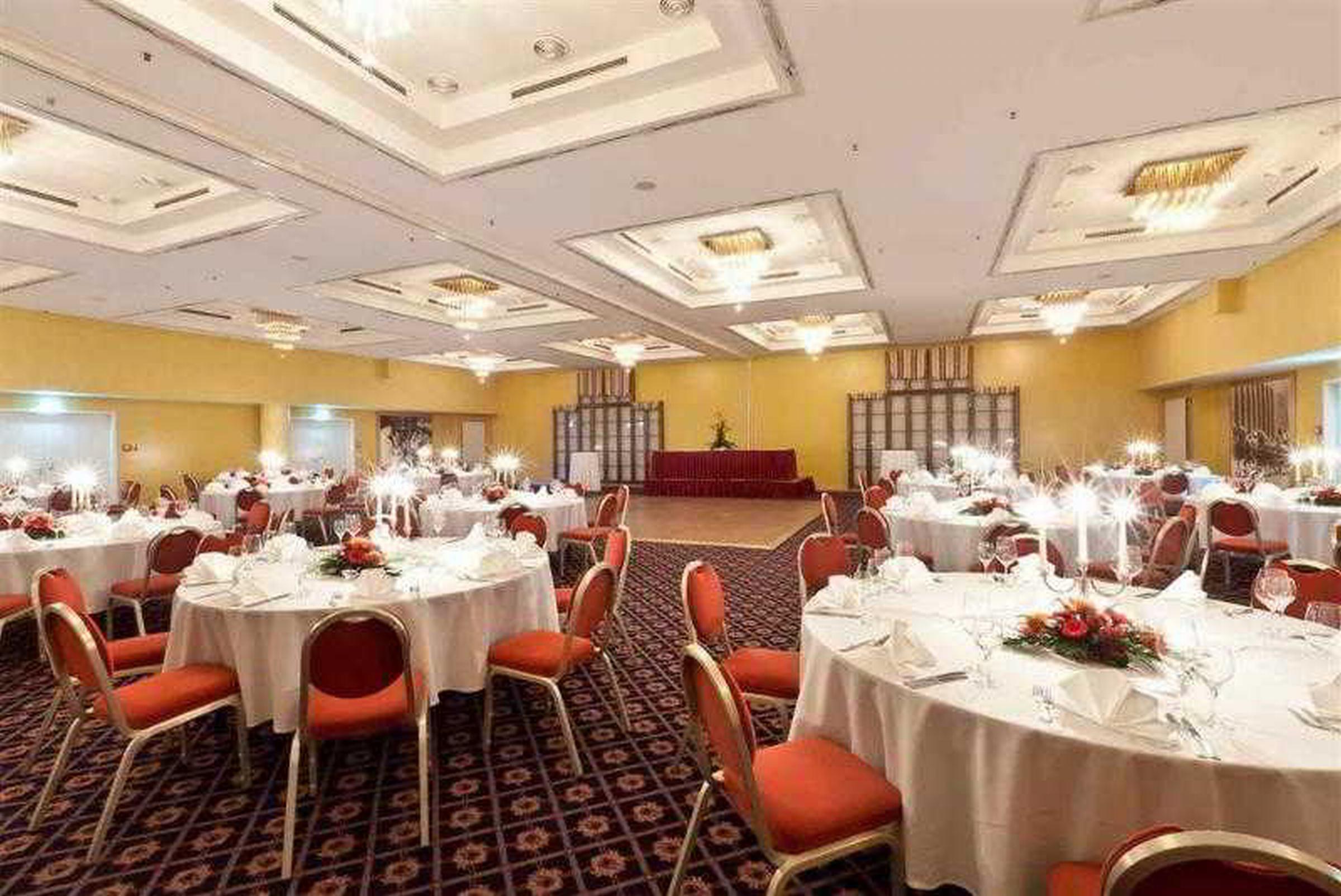 Mercure Hotel Berlin Tempelhof מסעדה תמונה